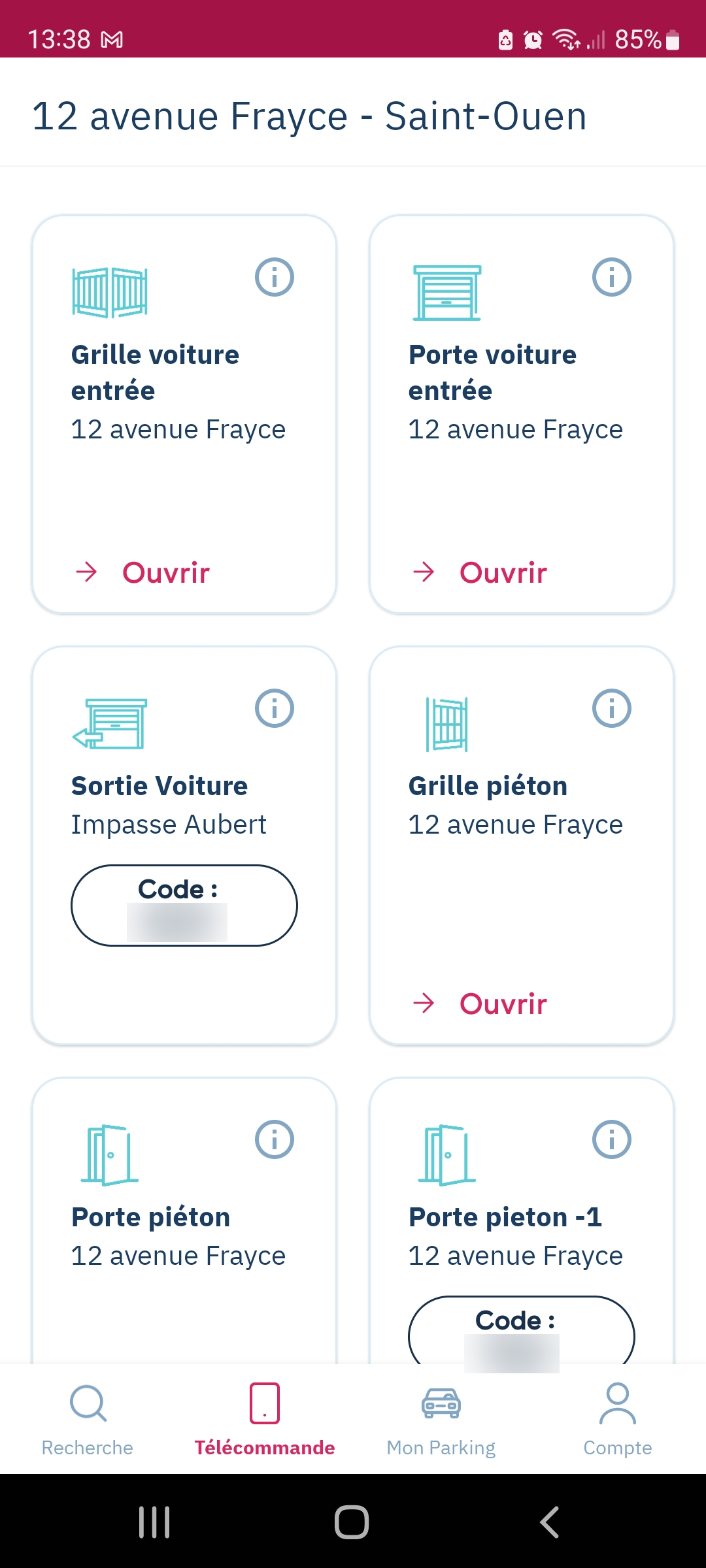 Yespark-App: Tab Fernbedienung, Schaltflächen Öffnen für die Gitter und Tore des Parkings, für Fahrzeuge und Fußgänger