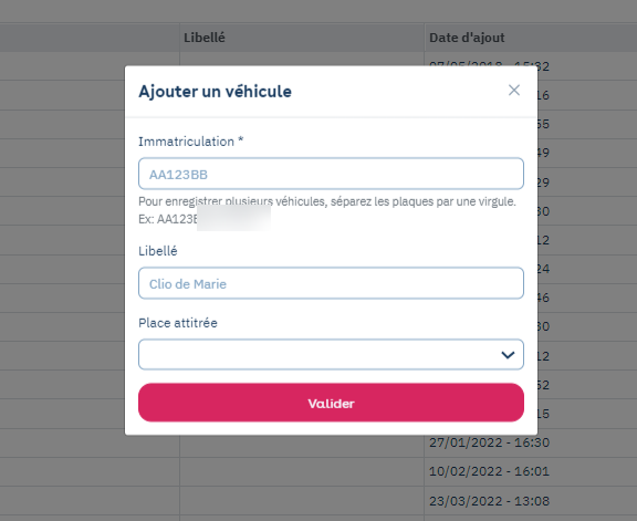 Área de cliente web: ventana Añadir un vehículo con matrícula, etiqueta y plaza asignada