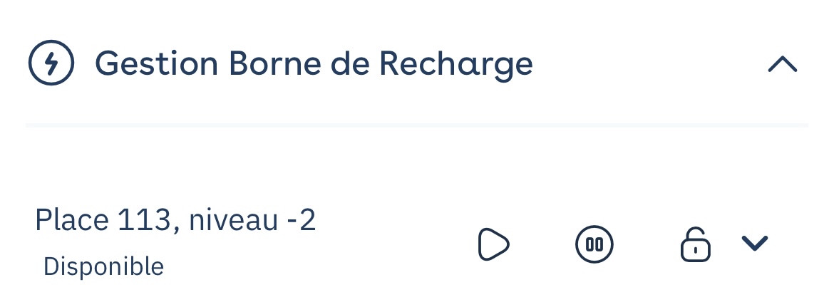 App Yespark: sección de gestión del punto de recarga con los botones iniciar, pausa y desbloquear el cable